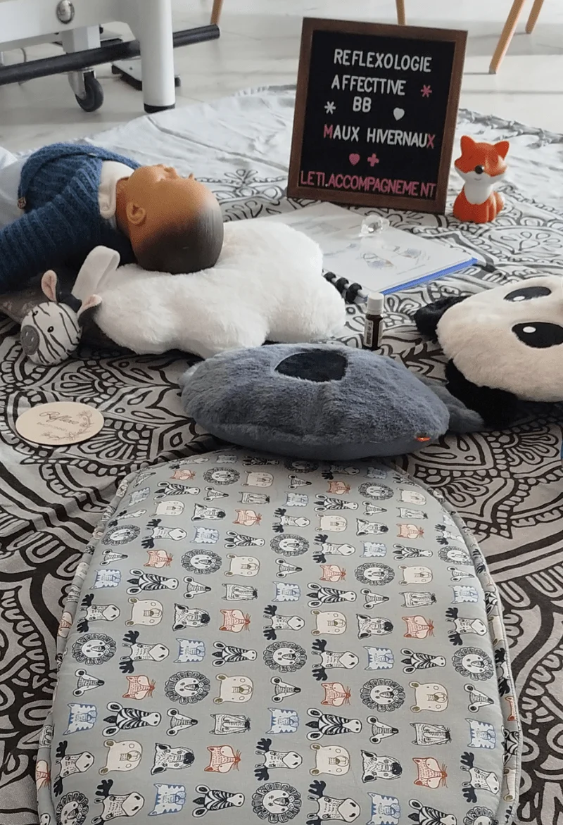 atelier collectif pour apprendre les points de pression pour les maux de bébé 
