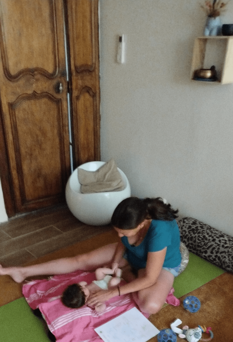 le lien se créer encore plus lors du massage bébé sur tavel